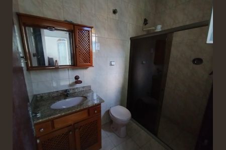 Casa para alugar com 300m², 5 quartos e 5 vagasBanheiro