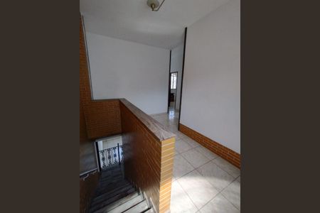 Sala 2 de casa para alugar com 5 quartos, 300m² em Senador Camará, Rio de Janeiro