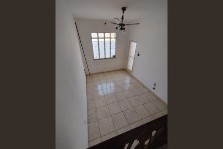 Casa para alugar com 300m², 5 quartos e 5 vagasQuarto