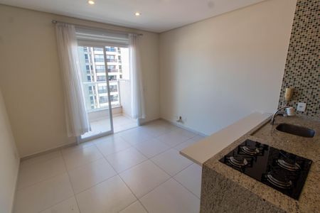 SALA de apartamento para alugar com 1 quarto, 42m² em Vila Nova, Campinas