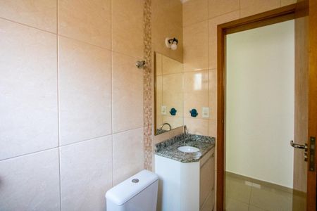 Apartamento à venda com 76m², 3 quartos e 1 vaga Apartamento à venda com 76m², 3 quartos e 1 vagaBanheiro social