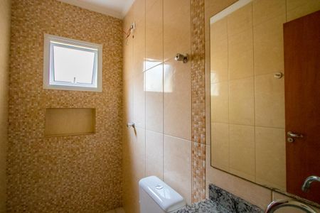 Apartamento à venda com 76m², 3 quartos e 1 vaga Apartamento à venda com 76m², 3 quartos e 1 vagaBanheiro social