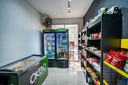 Apartamento à venda com 60m², 2 quartos e 1 vagaÁrea comum - Mini Mercado