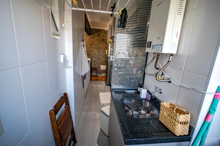 Apartamento à venda com 60m², 2 quartos e 1 vagaÁrea de Serviço
