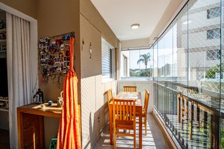 Apartamento à venda com 60m², 2 quartos e 1 vagaVaranda