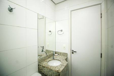Apartamento à venda com 57m², 2 quartos e 1 vagaBanheiro da Suíte