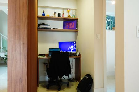 Casa à venda com 226m², 3 quartos e 2 vagasSala