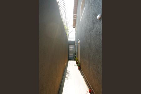 Casa à venda com 226m², 3 quartos e 2 vagasCorredor entrada