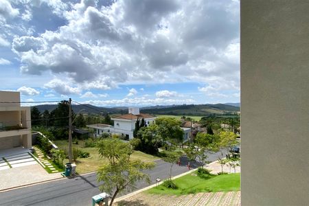 Casa de condomínio à venda com 470m², 4 quartos e 3 vagasVista