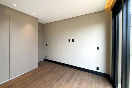 Casa de condomínio à venda com 470m², 4 quartos e 3 vagasSuite 2