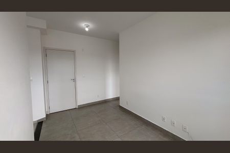 Sala de apartamento para alugar com 2 quartos, 43m² em Jardim Jacinto, Jacareí