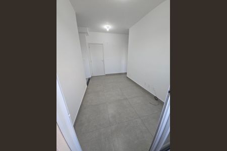 Sala de apartamento para alugar com 2 quartos, 43m² em Jardim Jacinto, Jacareí