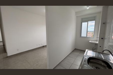 Apartamento para alugar com 43m², 2 quartos e 1 vaga Apartamento para alugar com 43m², 2 quartos e 1 vagaCozinha e Área de Serviço