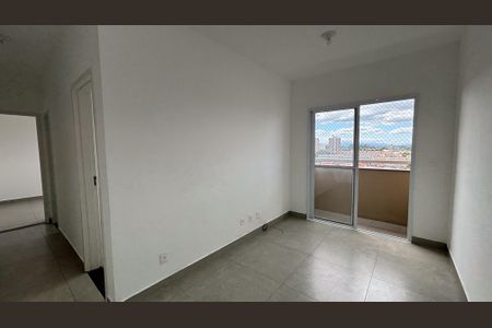 Sala de apartamento para alugar com 2 quartos, 43m² em Jardim Jacinto, Jacareí