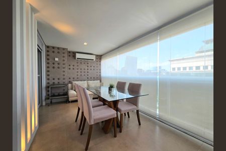 Apartamento para alugar com 62m², 1 quarto e 1 vaga Apartamento para alugar com 62m², 1 quarto e 1 vagaVaranda