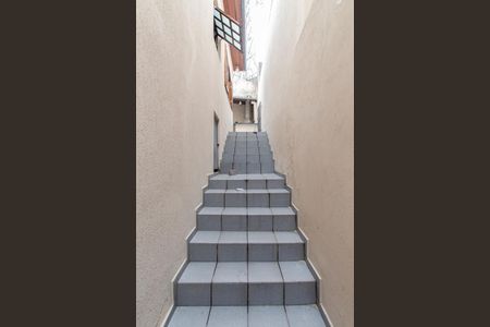 Casa para alugar com 130m², 3 quartos e 1 vagaEscada