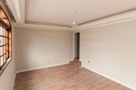 Sala de casa para alugar com 3 quartos, 130m² em Vila Paiva, São Paulo