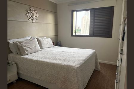 Quarto 3 de apartamento para alugar com 3 quartos, 132m² em Vila Bertioga, São Paulo