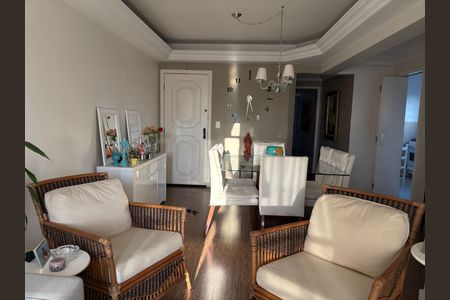 Sala de apartamento para alugar com 3 quartos, 132m² em Vila Bertioga, São Paulo