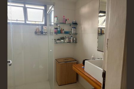 Apartamento para alugar com 132m², 3 quartos e 1 vagaBanheiro