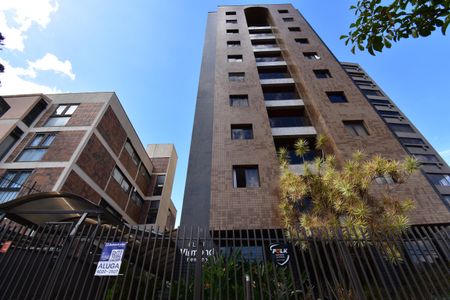 Studio para alugar com 52m², 1 quarto e 1 vagaFachada com Placa