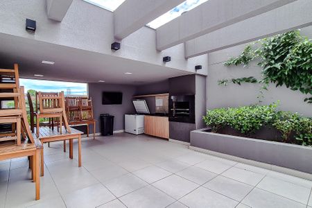 Apartamento para alugar com 40m², 2 quartos e sem vagaÁrea comum - Churrasqueira
