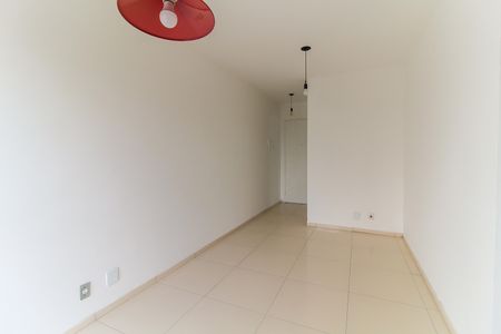 Sala de apartamento para alugar com 2 quartos, 50m² em Itaquera, São Paulo