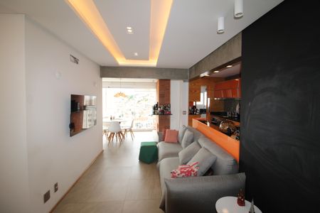 Apartamento à venda com 63m², 2 quartos e 1 vagaSala / Cozinha