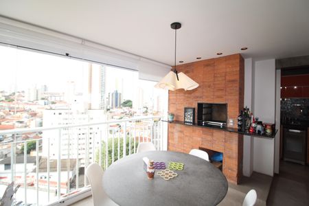 Apartamento à venda com 63m², 2 quartos e 1 vagaSala / Cozinha - Varanda