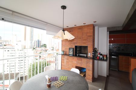 Apartamento à venda com 63m², 2 quartos e 1 vagaSala / Cozinha - Varanda