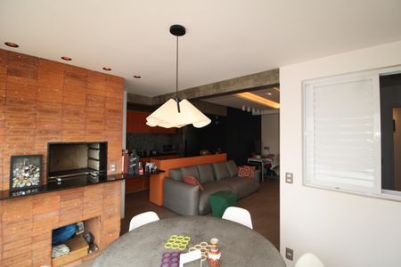 Apartamento à venda com 63m², 2 quartos e 1 vagaSala / Cozinha - Varanda