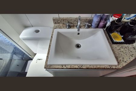 Apartamento para alugar com 79m², 3 quartos e 2 vagasBanheiro Suíte 