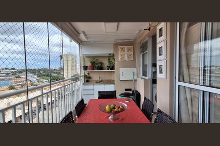 Apartamento para alugar com 79m², 3 quartos e 2 vagasVaranda