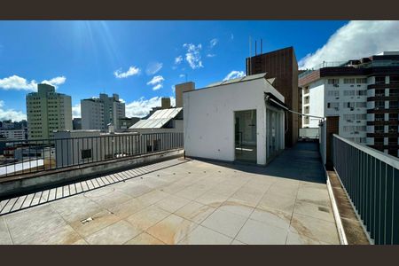 Apartamento à venda com 200m², 3 quartos e 2 vagasTerraço 