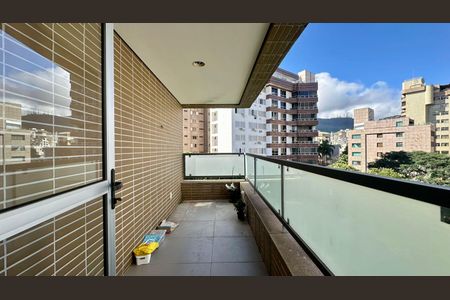 Apartamento à venda com 200m², 3 quartos e 2 vagasVaranda 