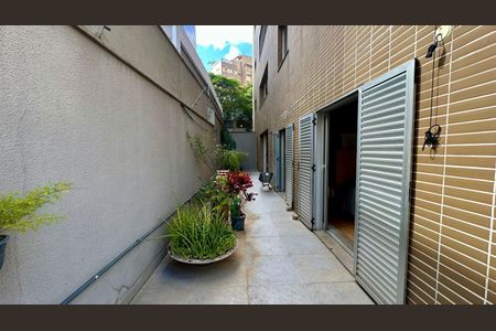 Apartamento à venda com 238m², 3 quartos e 2 vagasÁrea privativa