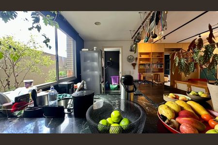 Apartamento à venda com 238m², 3 quartos e 2 vagasCozinha 