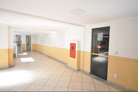 Apartamento para alugar com 55m², 2 quartos e 1 vagaÁrea comum - Salão de festas