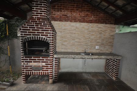 Apartamento para alugar com 55m², 2 quartos e 1 vagaÁrea comum - Churrasqueira