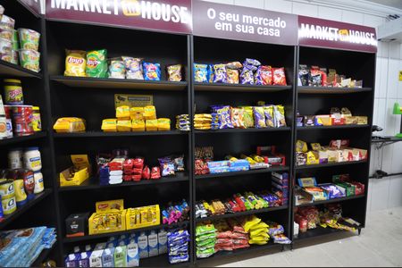 Apartamento para alugar com 55m², 2 quartos e 1 vagaMini Market