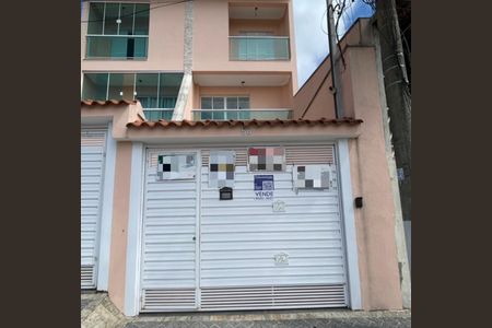 Casa à venda com 145m², 3 quartos e 2 vagasFachada
