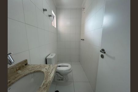Casa à venda com 145m², 3 quartos e 2 vagasBanheiro 3