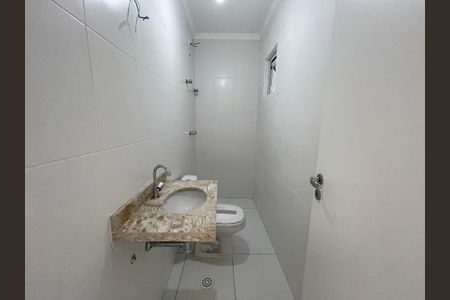 Casa à venda com 145m², 3 quartos e 2 vagasBanheiro 1