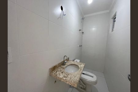 Casa à venda com 145m², 3 quartos e 2 vagasBanheiro 1