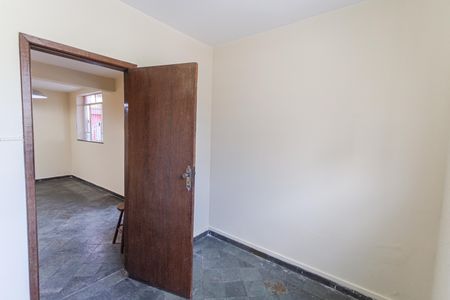 Casa para alugar com 120m², 3 quartos e 1 vagaEscritório