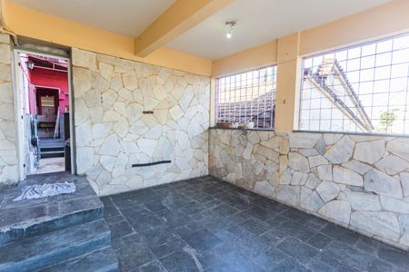 Casa para alugar com 120m², 3 quartos e 1 vagaGaragem/Entrada