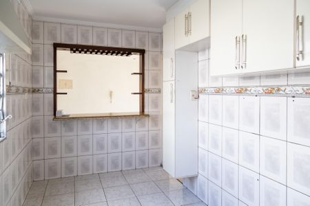 Apartamento à venda com 65m², 2 quartos e 1 vagaCozinha 