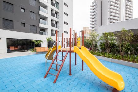 Apartamento à venda com 78m², 2 quartos e 2 vagasÁrea comum - Playground