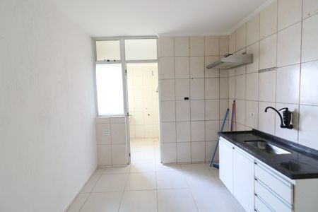 Apartamento à venda com 62m², 2 quartos e 1 vagaCozinha e Área de Serviço