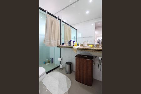 Apartamento à venda com 115m², 3 quartos e 3 vagasBanheiro Suíte 1 